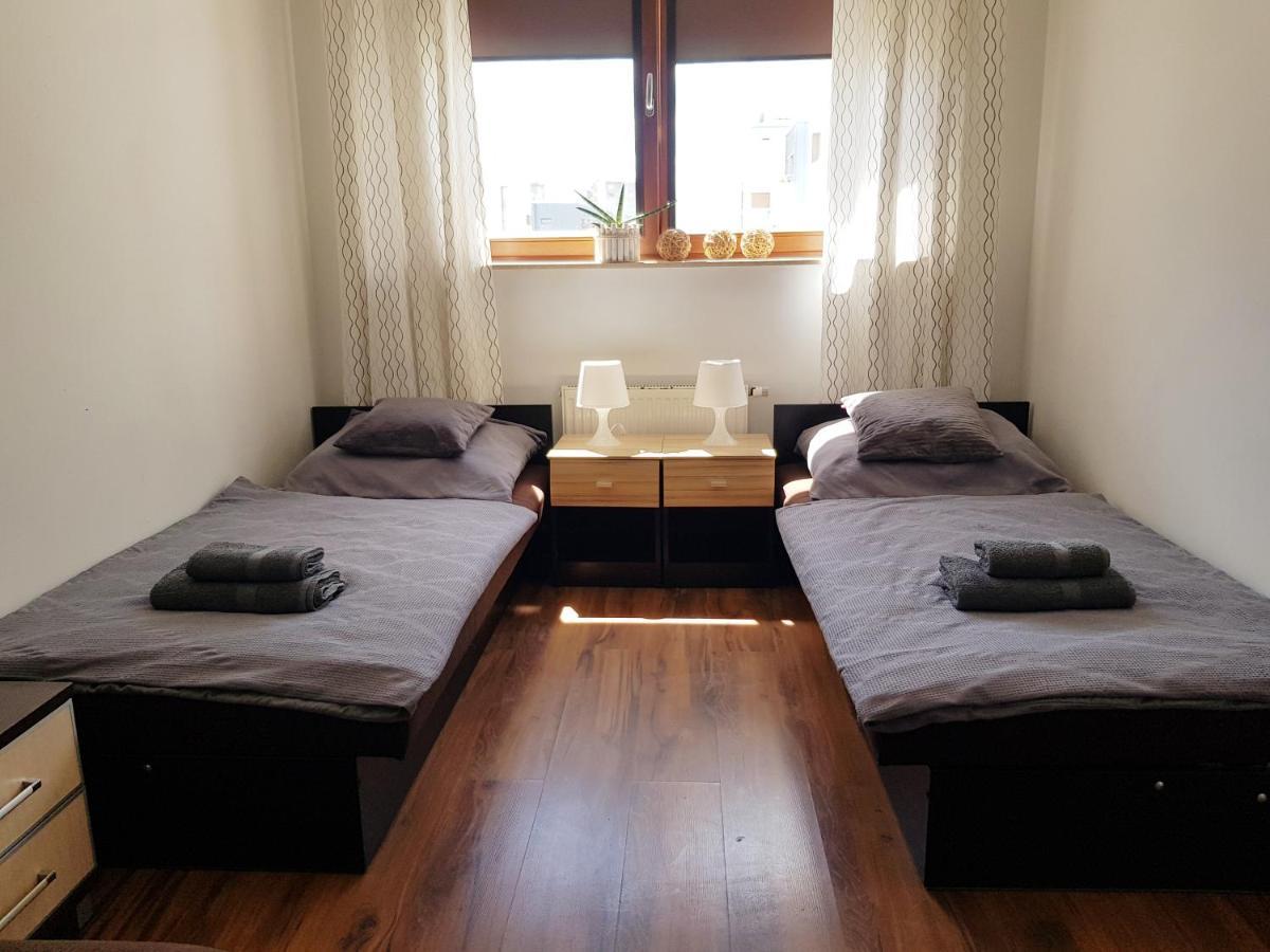 Apt With 6 Single Beds سفينويتشي المظهر الخارجي الصورة